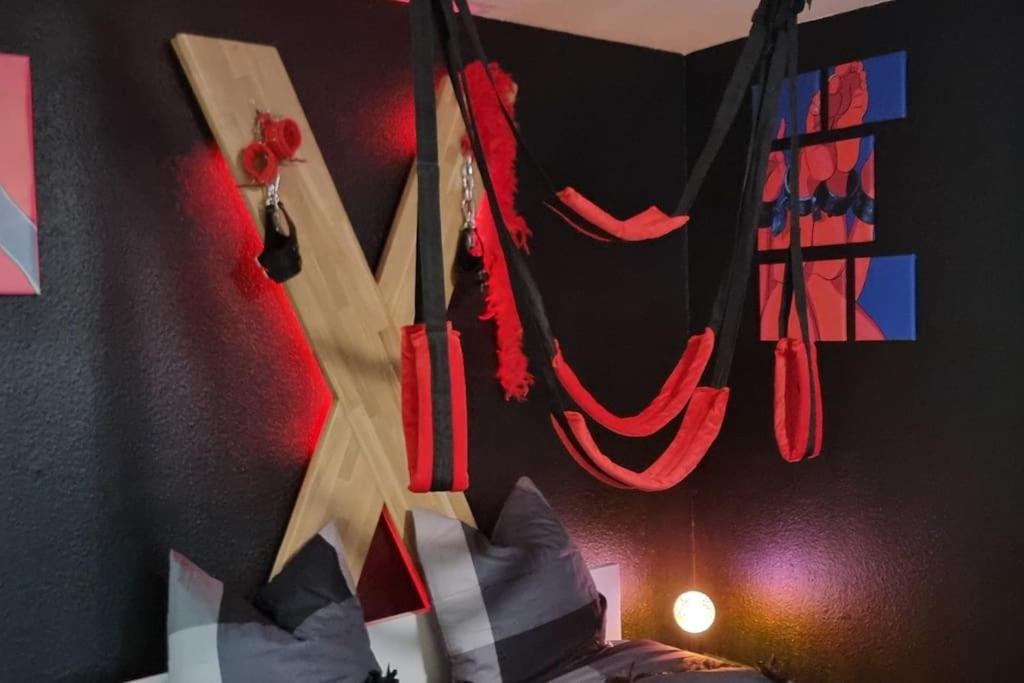Le Coin Des Desirs Bdsm Apartman Strasbourg Kültér fotó